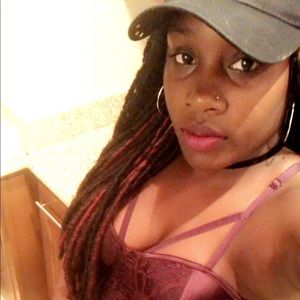 Meet your Posher, Shawndrika